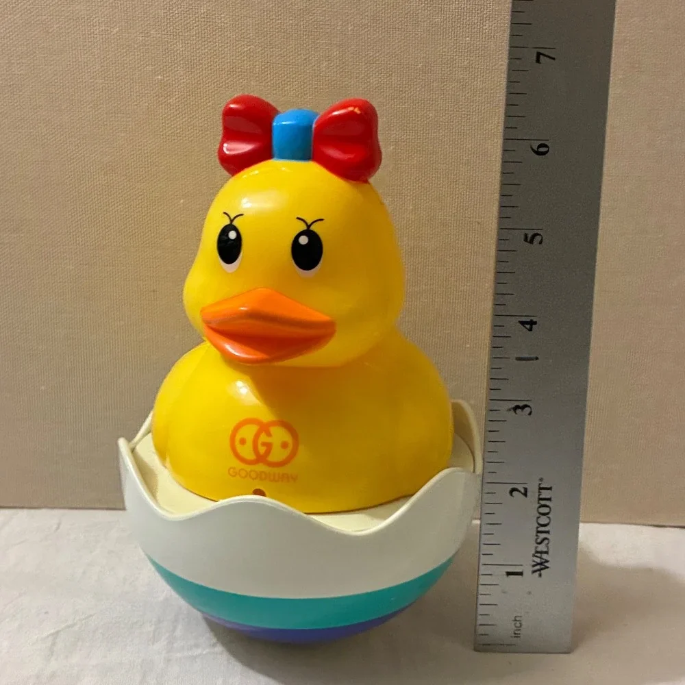 Goodway Yellow Duckling Wobble Roly Poly Toy in Eggshell‎ Base Kids Toy
